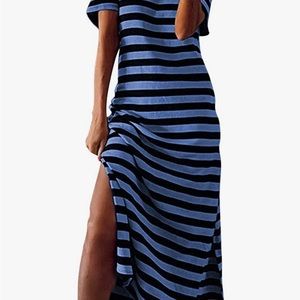 Maxi dress with pockets!